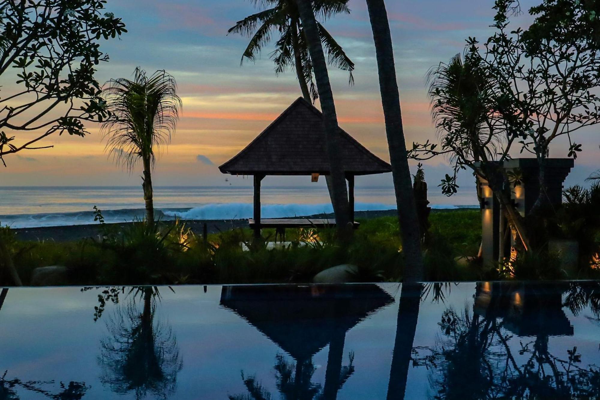 K Ko Surf Village At Keramas Lebih Exterior foto