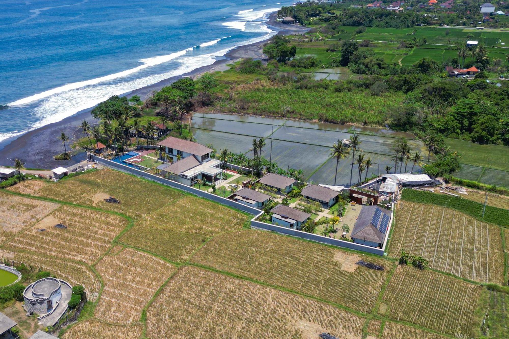 K Ko Surf Village At Keramas Lebih Exterior foto